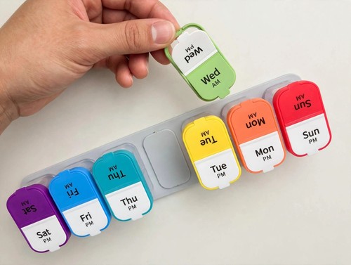 Weekly pill organizer day am - 7,